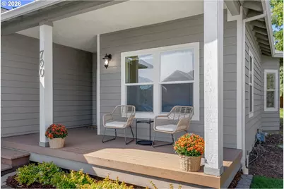 790 Henderson Rd, Hood River, OR 97031 - Photo 2