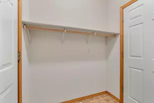 790 Henderson Rd, Hood River, OR 97031 - Photo 22