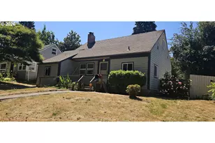 10238 N James St, Portland, OR 97203 - Photo 2