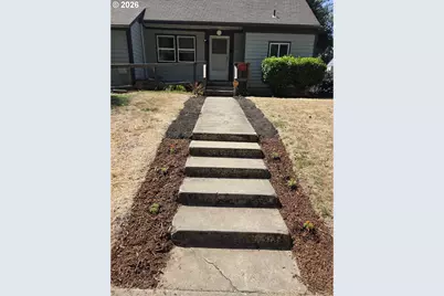 10238 N James St, Portland, OR 97203 - Photo 2