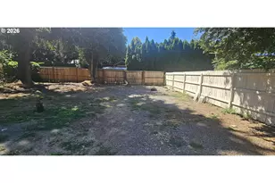10238 N James St, Portland, OR 97203 - Photo 8