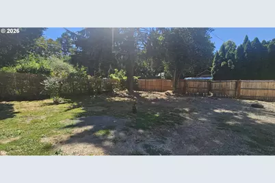 10238 N James St, Portland, OR 97203 - Photo 10