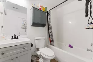 83 SE 176th Pl, Portland, OR 97233 - Photo 20