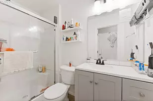 83 SE 176th Pl, Portland, OR 97233 - Photo 8