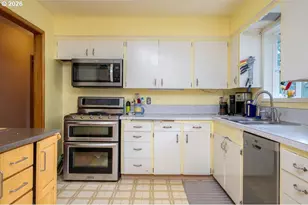 446 SE Kibling St, Troutdale, OR 97060 - Photo 18