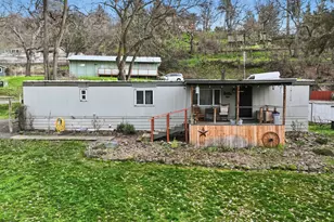 25 Bryan Way, Lyle, WA 98635 - Photo 2