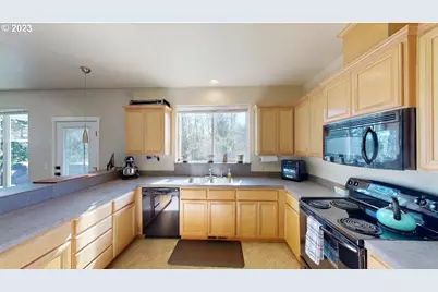 99206 Winchuck River Rd, Brookings, OR 97415 - Photo 10