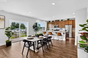 16762 SW Leaf Ln, Tigard, OR 97224 - Photo 10