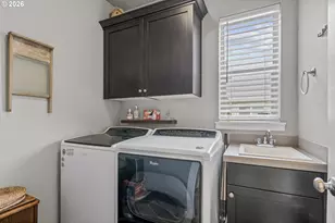 570 SE Cooper St, Dallas, OR 97338 - Photo 22