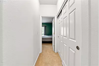 2614 Loma Vista Dr, Roseburg, OR 97471 - Photo 14