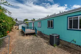 135 Light Ct, Roseburg, OR 97471 - Photo 24