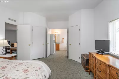 135 Light Ct, Roseburg, OR 97471 - Photo 12