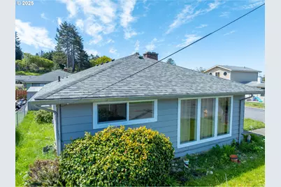 29545 Bailor St, Gold Beach, OR 97444 - Photo 6