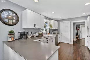 241 NE Shepherd Ave, Stevenson, WA 98648 - Photo 10