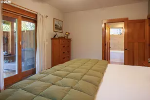 3056 Hwy 35, Hood River, OR 97031 - Photo 34