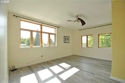 2525 N Killingsworth St #314, Portland, OR 97217 - Photo 6