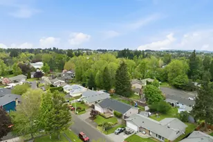 1155 SE 36th St, Troutdale, OR 97060 - Photo 32