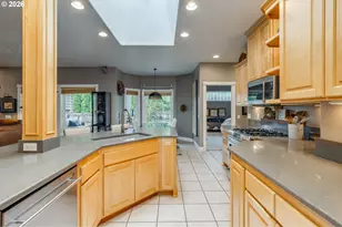 2490 NW Horizon Dr, McMinnville, OR 97128 - Photo 16