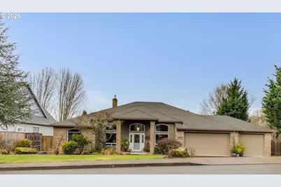 2490 NW Horizon Dr, McMinnville, OR 97128 - Photo 1