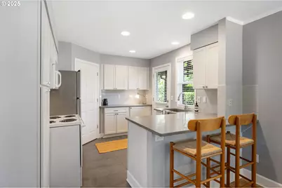 420 S State St, Lake Oswego, OR 97034 - Photo 10