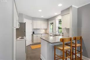 420 S State St, Lake Oswego, OR 97034 - Photo 10