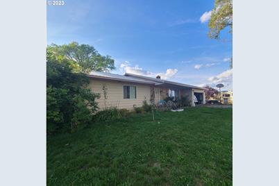 70774 Middle Rd - Photo 1