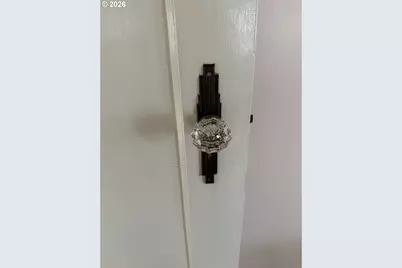 5835 W A St, West Linn, OR 97068 - Photo 16