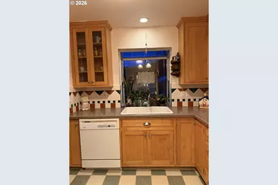 5835 W A St, West Linn, OR 97068 - Photo 4