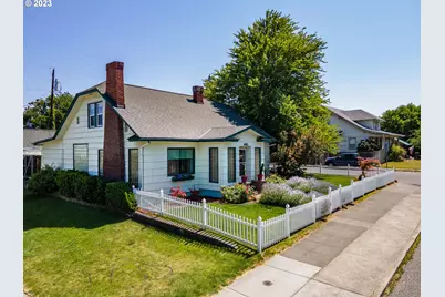 403 W 9th St, The Dalles, OR 97058 - Photo 34