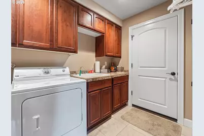 1133 SW 12th St, Newport, OR 97365 - Photo 30