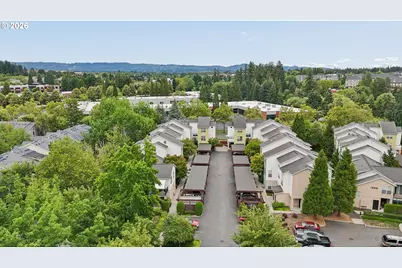 2004 NE Cadbury Ave #105, Hillsboro, OR 97006 - Photo 24