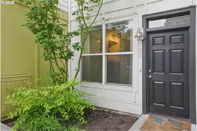2004 NE Cadbury Ave #105, Hillsboro, OR 97006 - Photo 2