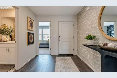 113 Greencrest St NE, Salem, OR 97301 - Photo 2