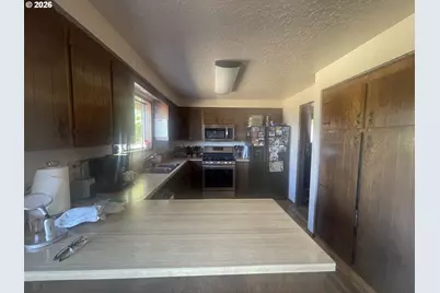 27181 SW Frys Ln, Sheridan, OR 97378 - Photo 8