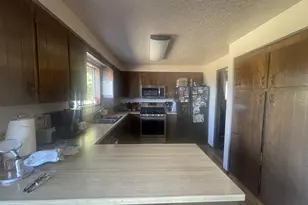 27181 SW Frys Ln, Sheridan, OR 97378 - Photo 8