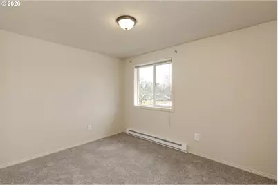 3305 E Vittoria Way #24, Newberg, OR 97132 - Photo 16