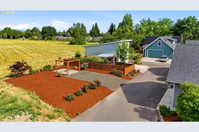 986 Berkeley Ln, Monmouth, OR 97361 - Photo 32