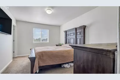 330 Forest Ln, Molalla, OR 97038 - Photo 16