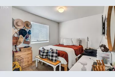 330 Forest Ln, Molalla, OR 97038 - Photo 22