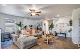 330 Forest Ln, Molalla, OR 97038 - Photo 10