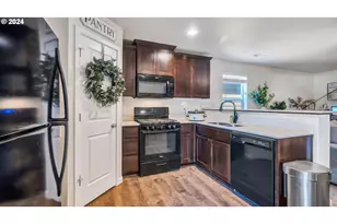 330 Forest Ln, Molalla, OR 97038 - Photo 4