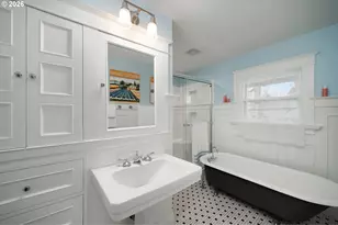 807 SE 28th Ave, Portland, OR 97214 - Photo 30