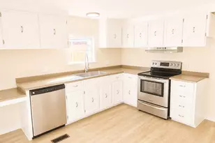2040 Nougat Ct, Salem, OR 97306 - Photo 2