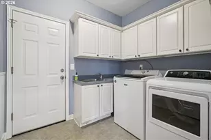 11989 SE Sovereign Dr, Happy Valley, OR 97086 - Photo 24