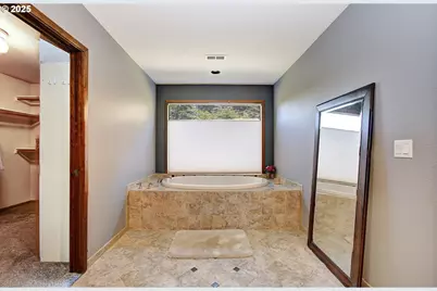1922 NW 112th Cir, Vancouver, WA 98685 - Photo 22