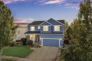 2548 Edgewater Dr, Woodburn, OR 97071 - Photo 1
