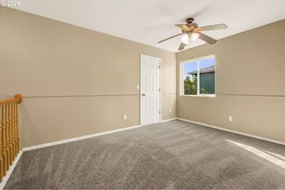 2548 Edgewater Dr, Woodburn, OR 97071 - Photo 18