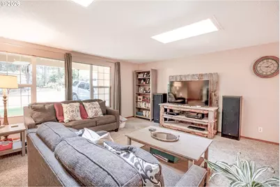 4845 Brookwood St, Eugene, OR 97405 - Photo 6