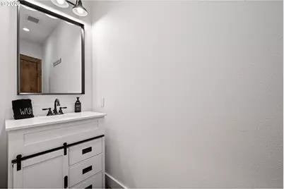30186 Heather Oak Dr, Junction City, OR 97448 - Photo 34