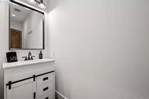 30186 Heather Oak Dr, Junction City, OR 97448 - Photo 34